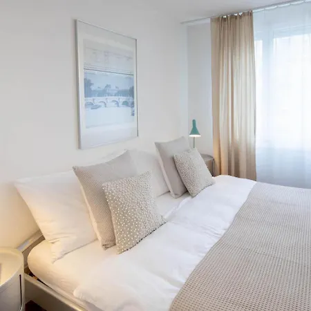 Rotachstrasse 17 In Wiedikon By Aas Service Zürich